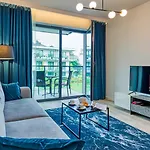219 Z Basenem, Sauna, Jacuzzi, Przy Samej Plazy - 5d Apartments- 5d *