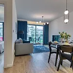 219 Z Basenem, Sauna, Jacuzzi, Przy Samej Plazy - 5d Apartments- 5d Appartamento *
