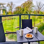 219 Z Basenem, Sauna, Jacuzzi, Przy Samej Plazy - 5d Apartments- 5d Daire Niechorze