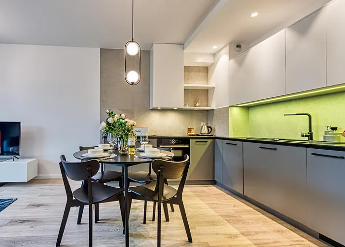 219 Z Basenem, Sauna, Jacuzzi, Przy Samej Plazy - 5d Apartments- 5d *